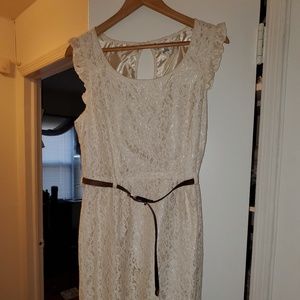 Forever 21 lace dress